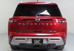 2023 Nissan Pathfinder AWD SL - Thumbnail 9
