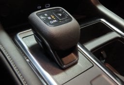 2023 Nissan Pathfinder AWD SL - Thumbnail 11