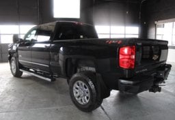 2019 Chevrolet Silverado 3500HD High Country - Thumbnail 6