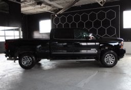 2019 Chevrolet Silverado 3500HD High Country - Thumbnail 9