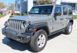 2021 Jeep Wrangler Unlimited Sport s - Thumbnail 3