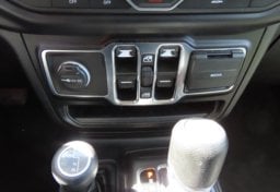 2021 Jeep Wrangler Unlimited Sport s - Thumbnail 29