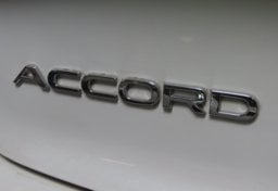 2024 Honda Accord Hybrid Touring - Thumbnail 19