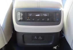 2023 Nissan Pathfinder SL - Thumbnail 31