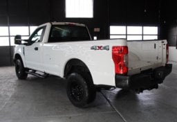 2020 Ford F-250 Super Duty 4x4 XL - Thumbnail 6