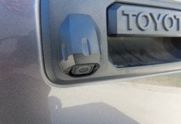 2021 Toyota Tundra SR5 - Thumbnail 17