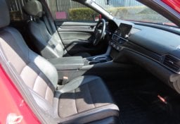 2019 Honda Accord Sport 2.0T - Thumbnail 24