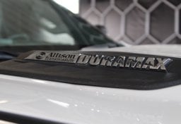 2025 Chevrolet Silverado 3500HD 4x4 - Thumbnail 21