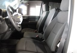 2025 Chevrolet Silverado 3500HD 4x4 - Thumbnail 34