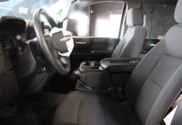 2025 Chevrolet Silverado 3500HD 4x4 - Thumbnail 32