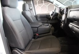 2025 Chevrolet Silverado 3500HD 4x4 - Thumbnail 33