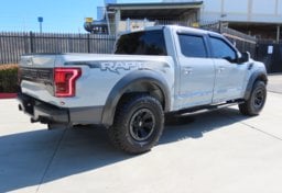 2017 Ford F-150 RAPTOR - Thumbnail 9