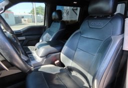 2017 Ford F-150 RAPTOR - Thumbnail 24