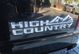 2024 Chevrolet Silverado 2500HD High Country - Thumbnail 29