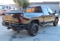 2024 Chevrolet Silverado 2500HD High Country - Thumbnail 8