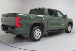 2022 Toyota Tundra SR5 - Thumbnail 5