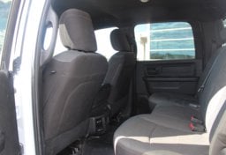 2023 Ram 2500 - Thumbnail 33