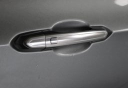 2025 Cadillac XT6 - Thumbnail 29