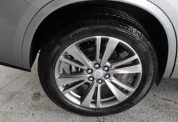 2025 Cadillac XT6 - Thumbnail 31