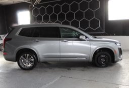 2025 Cadillac XT6 - Thumbnail 11