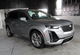 2025 Cadillac XT6 - Thumbnail 1