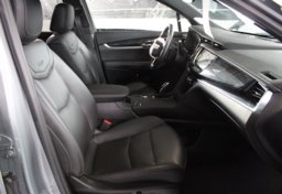 2025 Cadillac XT6 - Thumbnail 34