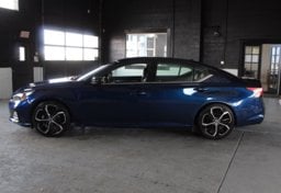 2024 Nissan Altima - Thumbnail 10