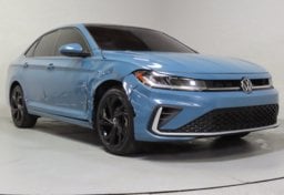 2025 Volkswagen Jetta SE - Thumbnail 4