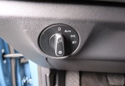 2025 Volkswagen Jetta SE - Thumbnail 28