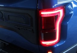 2019 Ford F-150 Raptor - Thumbnail 24