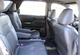 2024 Nissan Pathfinder Rock Creek - Thumbnail 34