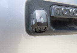 2016 Toyota Tundra SR5 - Thumbnail 17