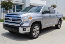 2016 Toyota Tundra SR5 - Thumbnail 4
