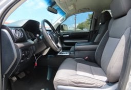 2016 Toyota Tundra SR5 - Thumbnail 32