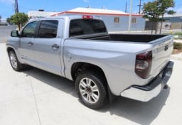 2016 Toyota Tundra SR5 - Thumbnail 18
