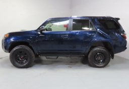 2023 Toyota 4Runner TRD Off-Road Premium - Thumbnail 13