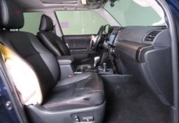 2023 Toyota 4Runner TRD Off-Road Premium - Thumbnail 2