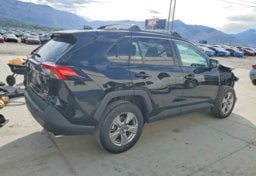 2025 Toyota RAV4 - Thumbnail 5