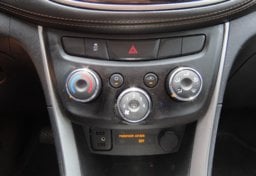 2022 Chevrolet Trax LT - Thumbnail 19