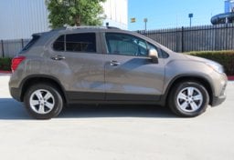 2022 Chevrolet Trax LT - Thumbnail 6