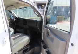 2020 GMC Savana - Thumbnail 22