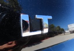 2019 Chevrolet Suburban LT - Thumbnail 18