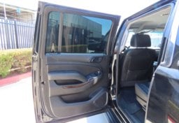 2019 Chevrolet Suburban - Thumbnail 18