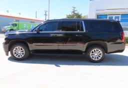 2019 Chevrolet Suburban LT - Thumbnail 6
