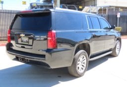 2019 Chevrolet Suburban LT - Thumbnail 9