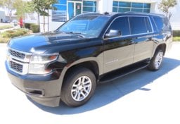 2019 Chevrolet Suburban LT - Thumbnail 2