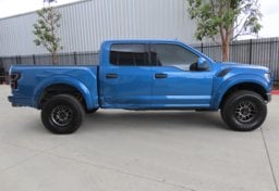 2019 Ford F-150 Raptor - Thumbnail 6