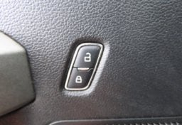 2019 Ford F-150 Raptor - Thumbnail 34