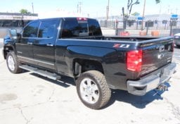 2018 Chevrolet Silverado 2500HD LTZ - Thumbnail 8