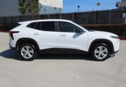 2025 Chevrolet Trax - Thumbnail 5